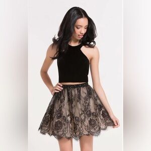 NWT Alyce Paris 2 Piece Crop Top Lace Mini Skirt Nude Black size 10